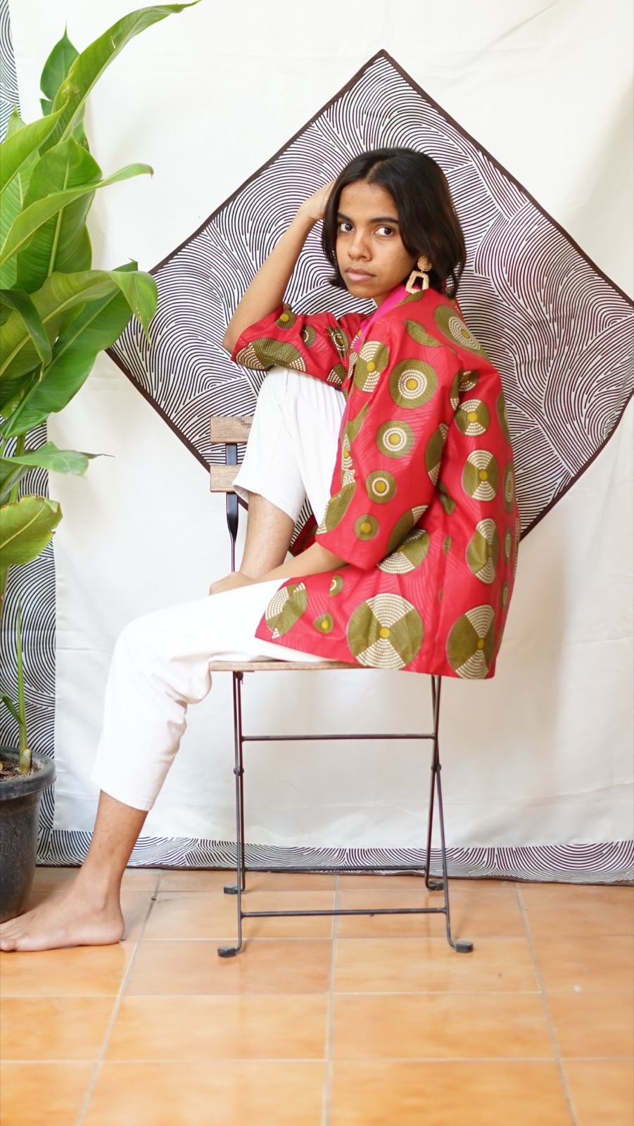 Side view of the short kimono
